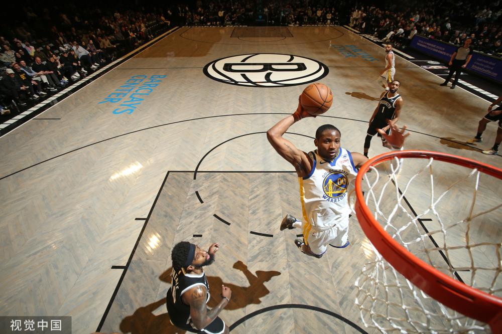 发挥球员个 发挥球员个